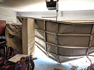 Garage Door Emergency Repair Solutions In Rancho Cucamonga